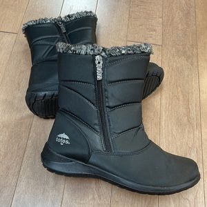 Totes Jennie snow boots Sz8